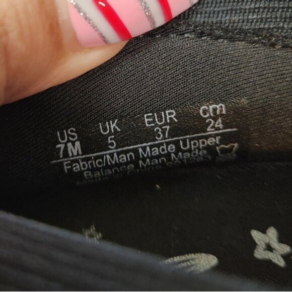 BZees Black Energy Ankle Shoes Heel Boot Size 7 Womens New Comfort Shoe Wedge - Picture 9 of 10